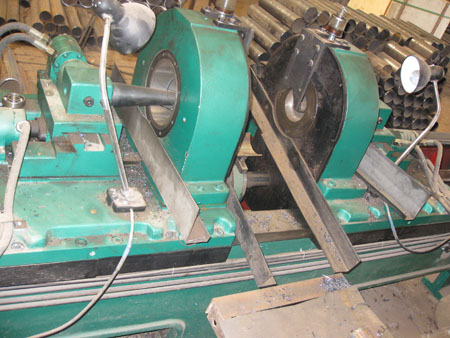产品名称：Supporting roller automatic double-end milling machine tool
产品型号：XB-230A
产品规格：XB-230A